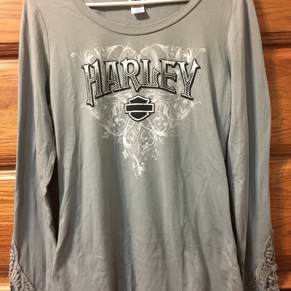 Harley-Davidson large long sleeve shirt